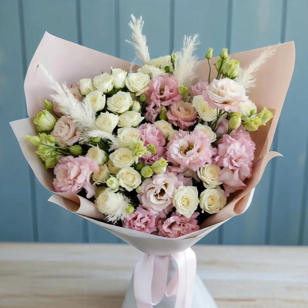 Букет цветов из: Альстромерии и Розы в Старобжегокай