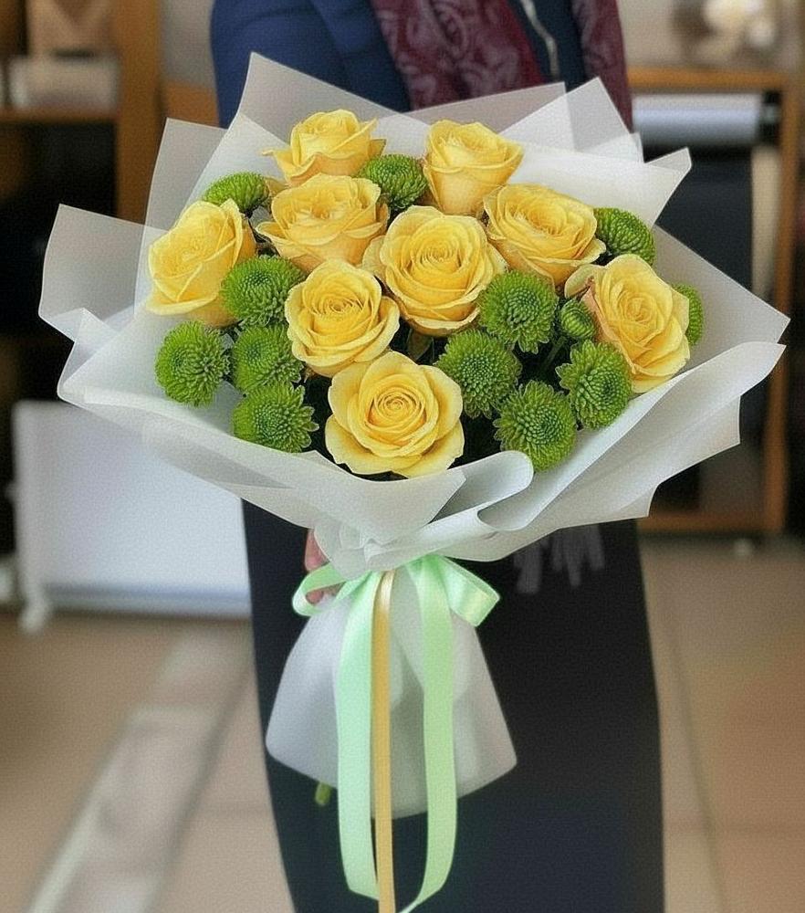 Букет цветов из: Хризантемы и Розы в Старобжегокай