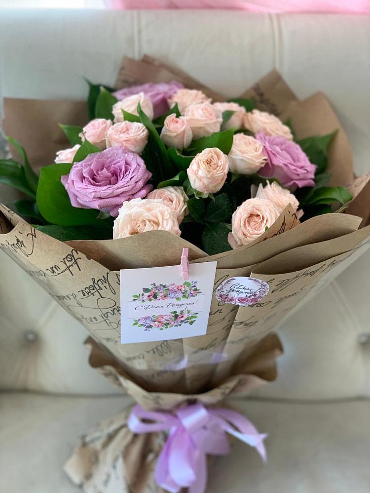 Букет цветов из: Розы в Старобжегокай