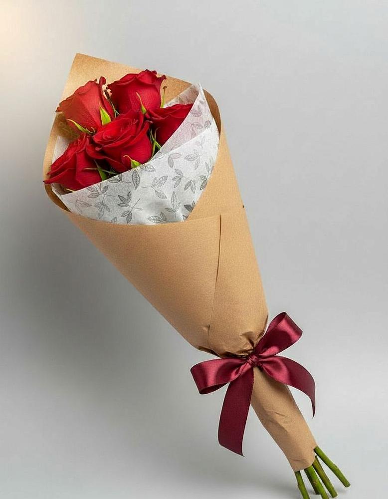 Букет цветов из: Розы в Старобжегокай