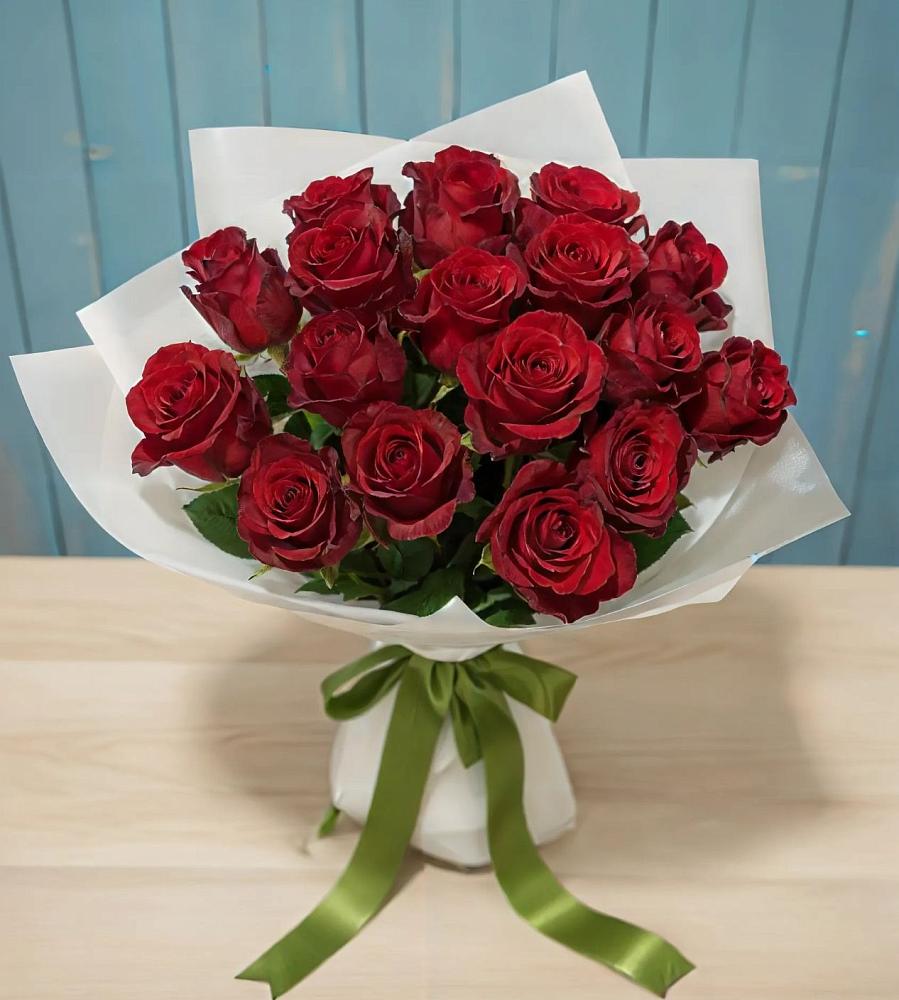 Букет Красные розы в Старобжегокай