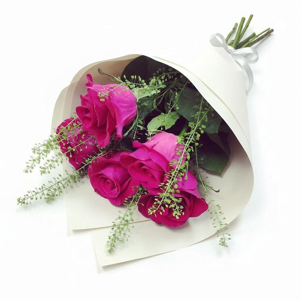 Букет цветов из: Розы в Старобжегокай