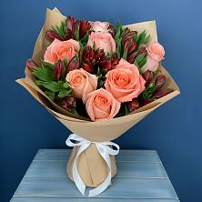Букет цветов из:  Розы и Альстромерии в Старобжегокай