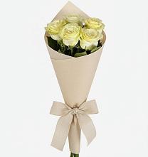 Букет цветов из:  Розы в Старобжегокай