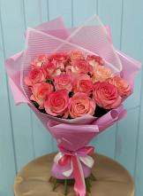 Букет 15 Розовых роз Равель в Старобжегокай