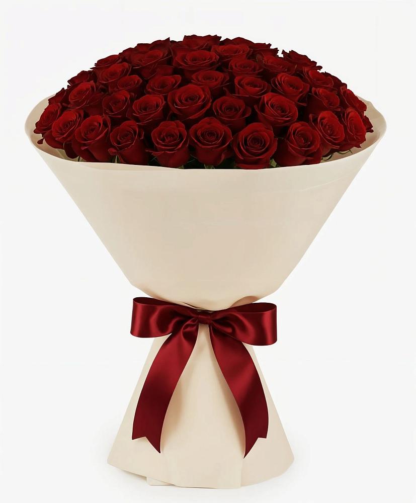 Букет 101 Бордовая роза Блэк Бакарра в Старобжегокай