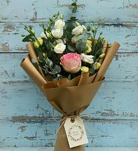 Букет цветов из:  Розы и Лизиантусы #REPLACE_PRED# Старобжегокай